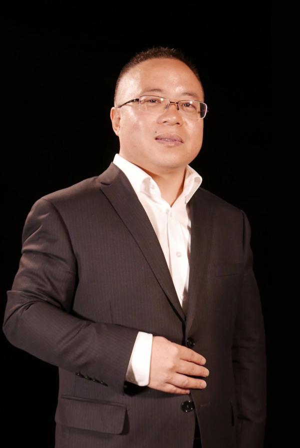 【专访】张鹏:孤独的"绿色"远见者