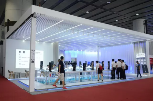 2017年广州建博会 凯迪仕展示了新品K8 