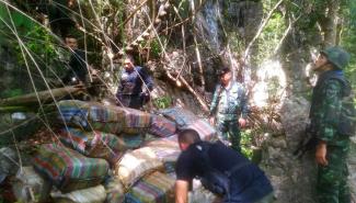 泰国清迈府一山洞 发现大量毒品 