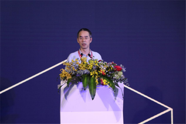 中国建博会负责人华谦生