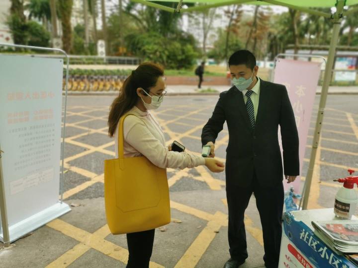 龙城物业张华全：防疫战斗