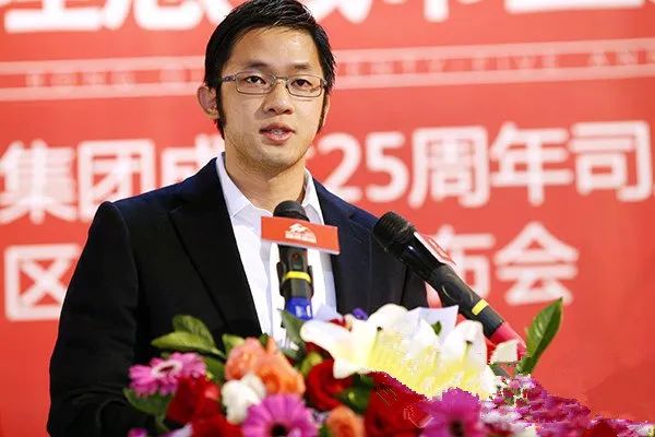 融侨集团执行总裁
易居沃顿PMBA项目4期学员
