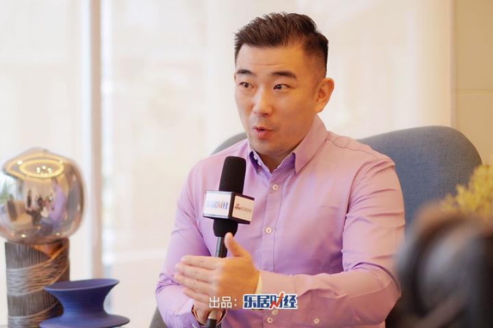 蔚峥嵘：“慢跑者”保亿