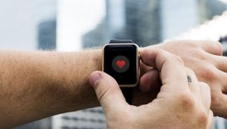 苹果手表真的有益健康吗？会不会引起医疗歧视？ 