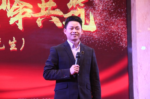 金致尚品门窗总经理范泽银