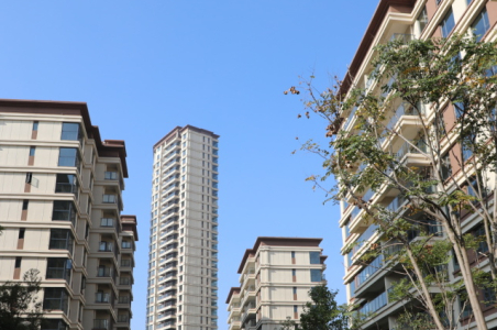 去年全国房地产开发投资逾13万亿 同比增9.9%