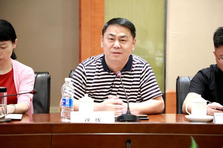 安徽省物业协会副会长、安徽新亚物业管理发展有限公司 徐辉