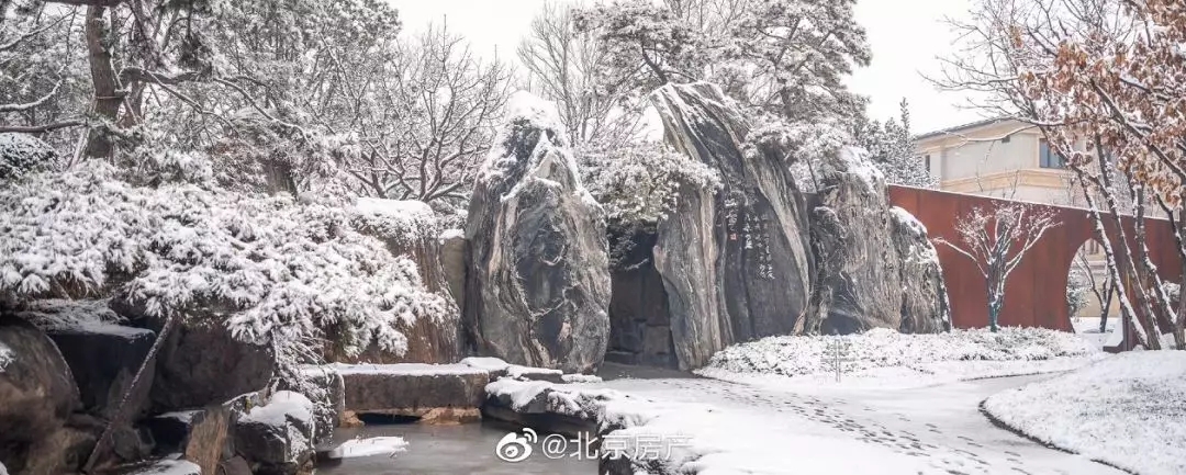 2019北京初雪 顺义万科观承的鹿鸣公园