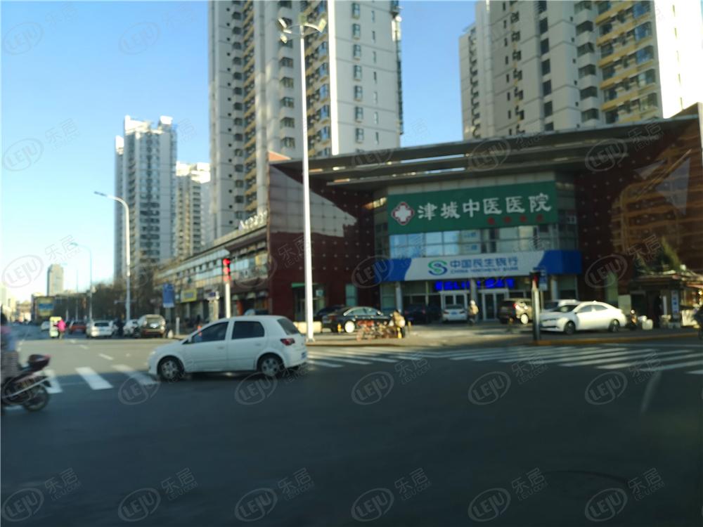 南开中交海河公馆，坐落于天津市南开区东马路与北马路交口毗邻地铁1号线,2号线,3号线周边，价格为48000/平米左右。
