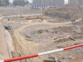 江城首邑