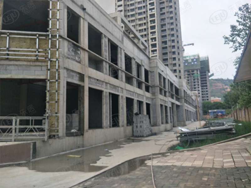 金台学府金街 价格来袭 约13000-29500元/㎡