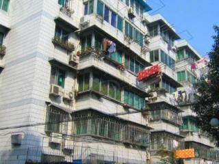 宝山七村