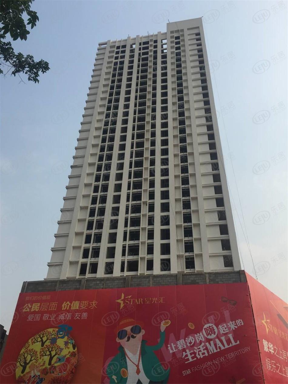1号线周边星光汇住宅，商业正在热销中