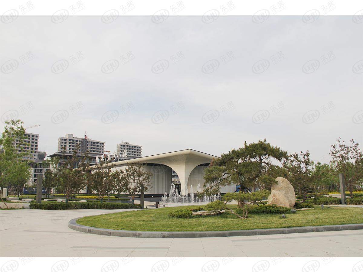 乐亭县蓝湾小镇，地处中国•唐山湾•国际旅游岛，均价8200/平米。