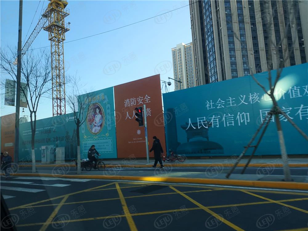南开中交海河公馆，坐落于天津市南开区东马路与北马路交口毗邻地铁1号线,2号线,3号线沿线，预估价格为48000。